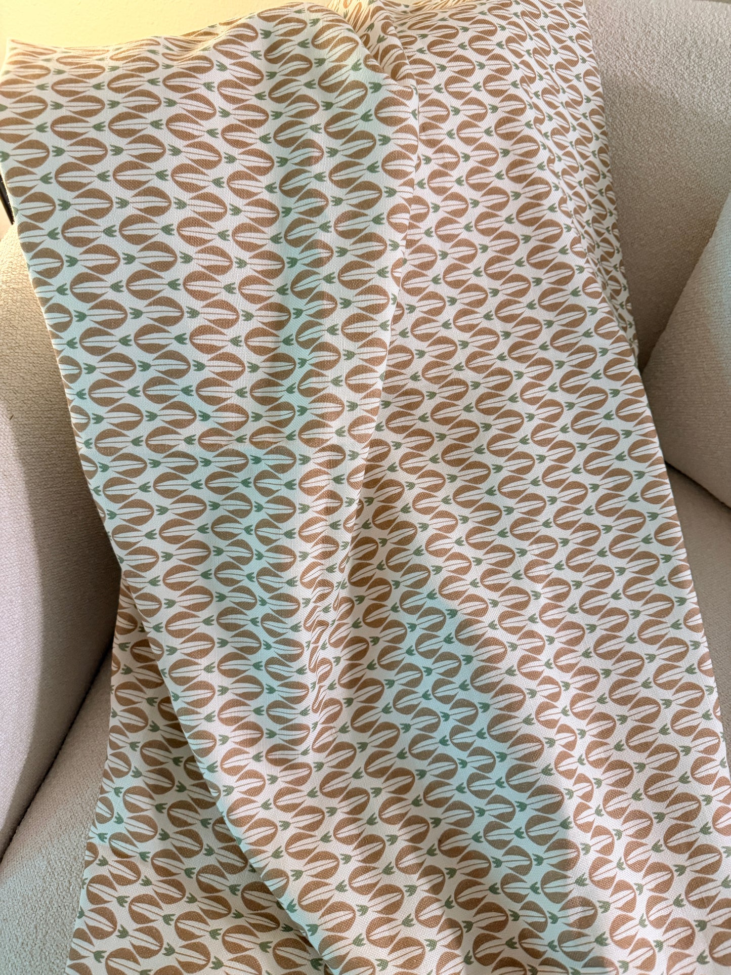 Liberty Fabrics | Lutea Flax Flower | 1.5 Yards